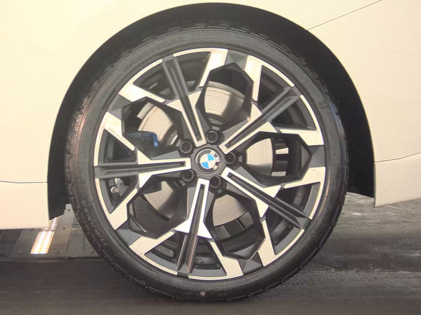 2025 BMW 2 Series M240i xDrive AWD