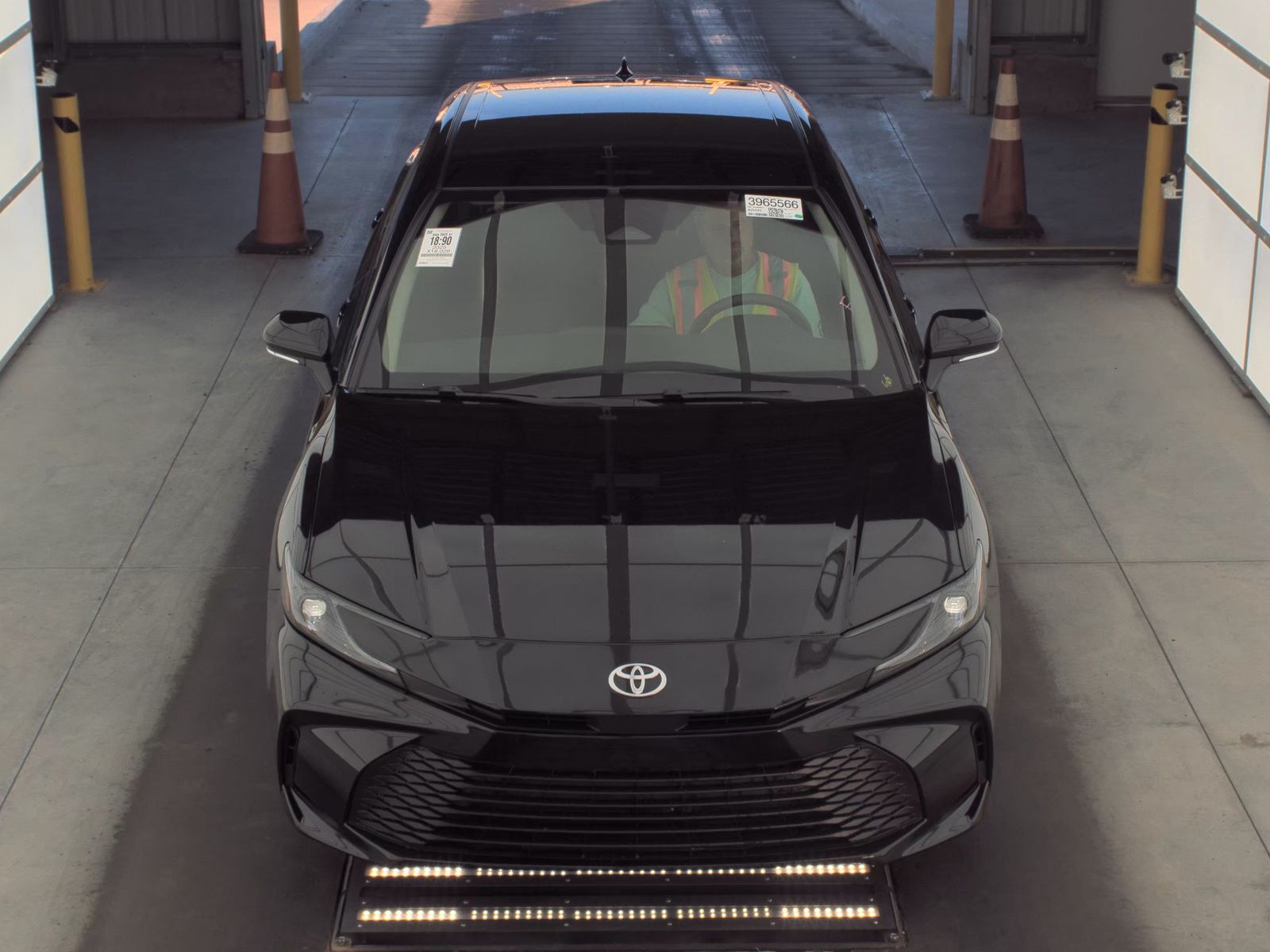 2025 Toyota Camry LE FWD