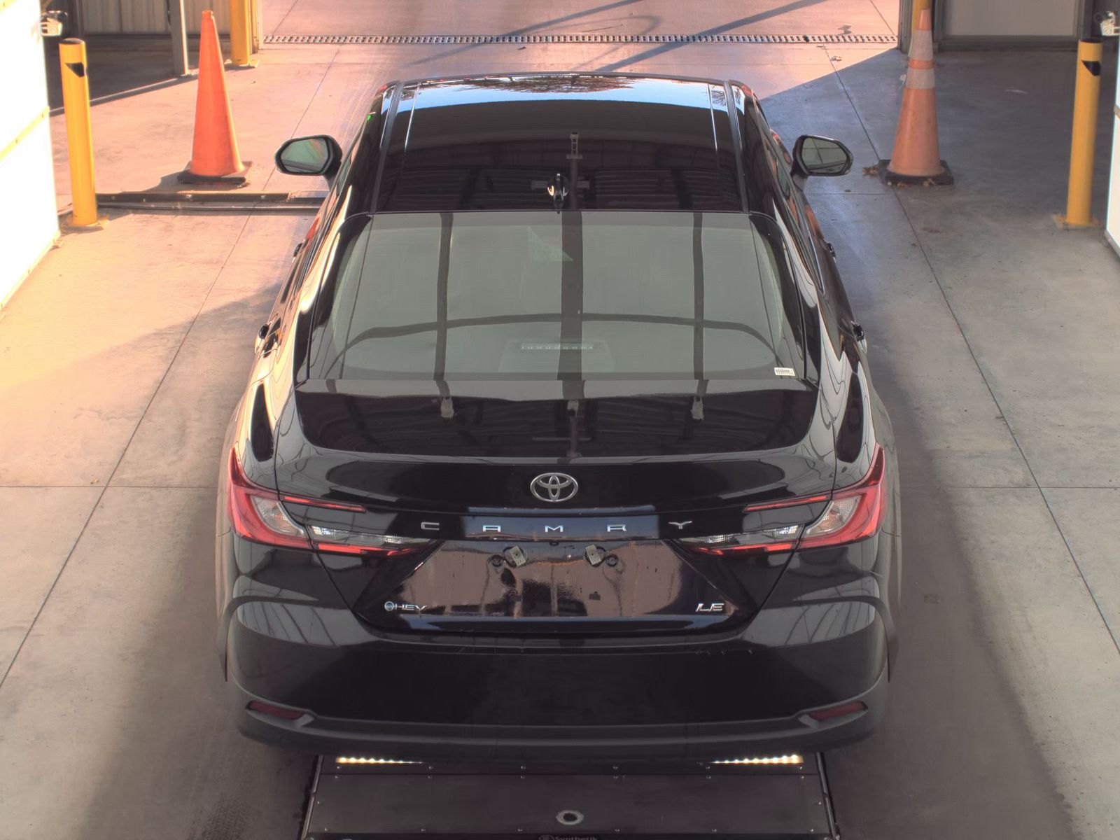 2025 Toyota Camry LE FWD