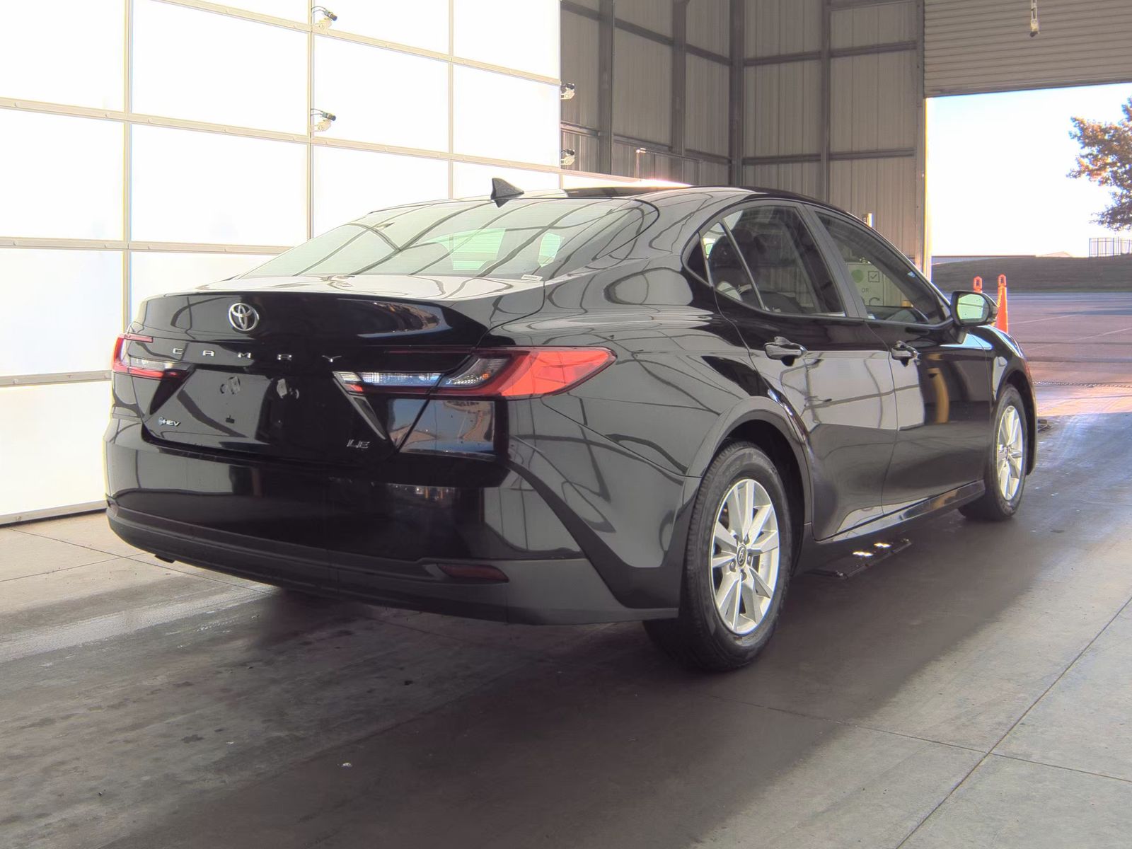 2025 Toyota Camry LE FWD