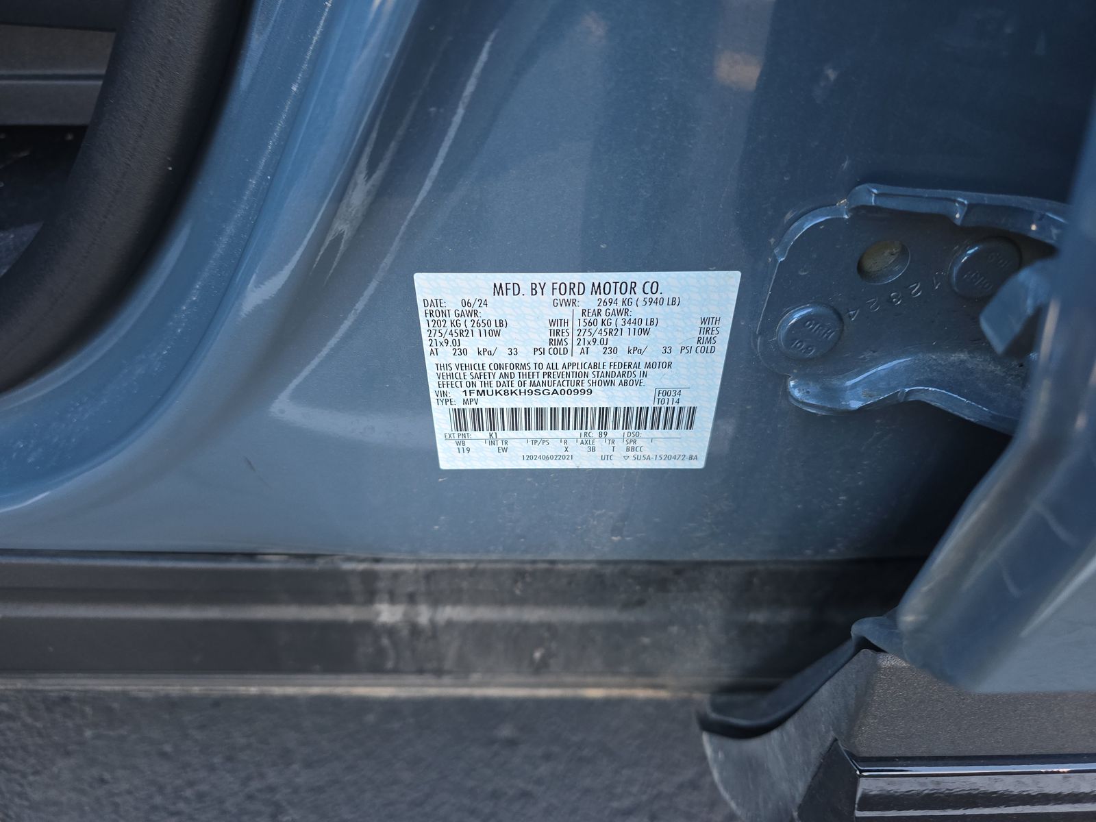 2025 Ford Explorer ST-Line AWD