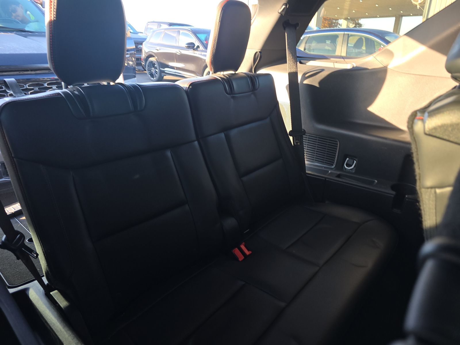 2025 Ford Explorer ST-Line AWD