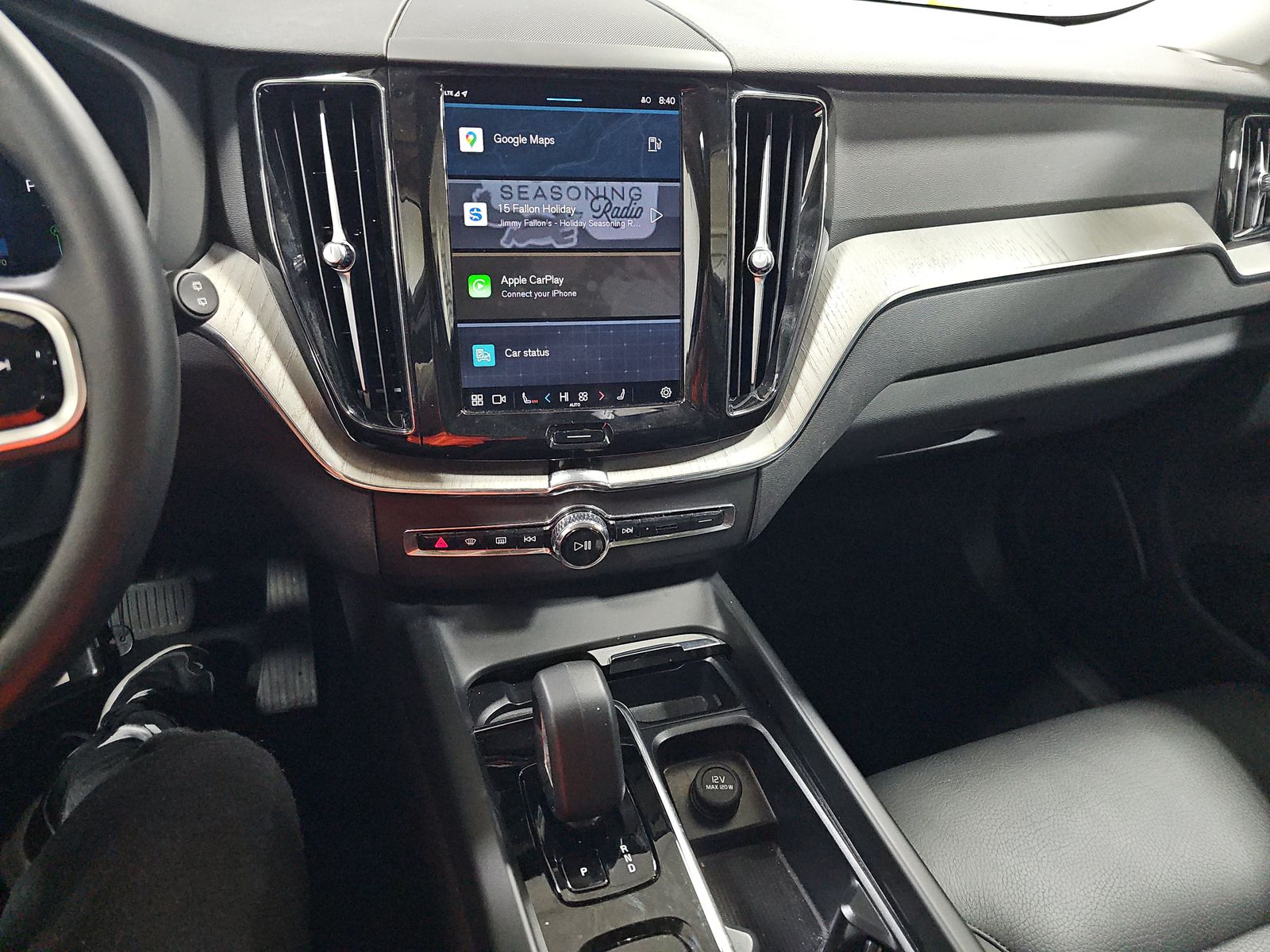 2025 Volvo XC60 B5 Plus AWD