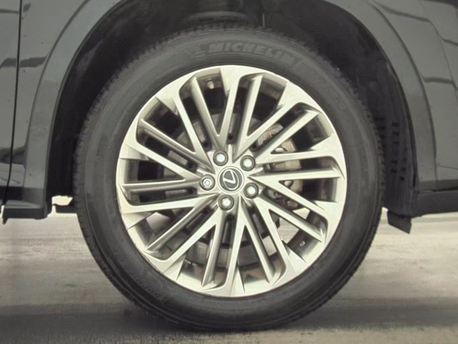 2022 Lexus RX RX 450h L Luxury AWD