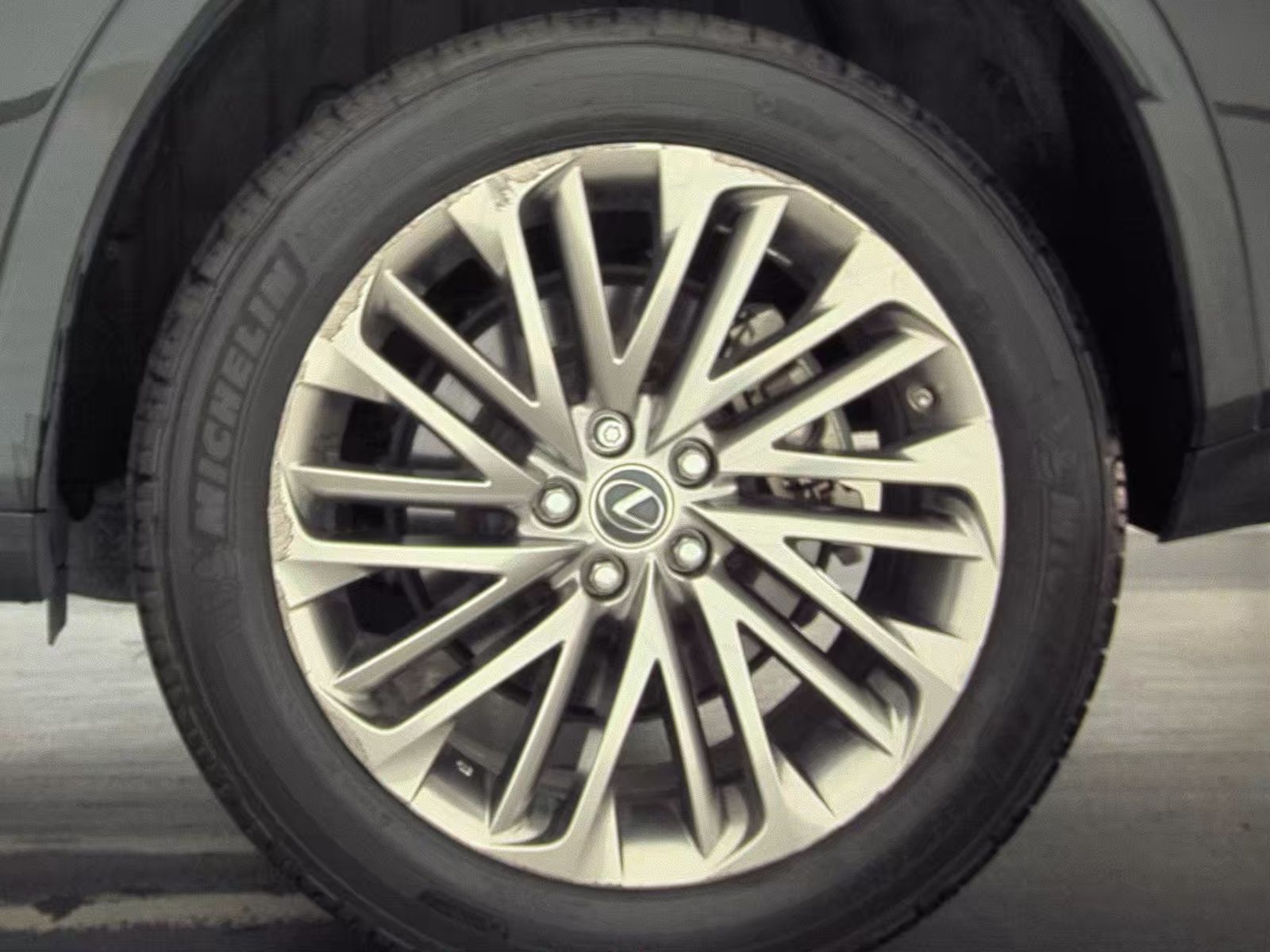 2022 Lexus RX RX 450h L Luxury AWD