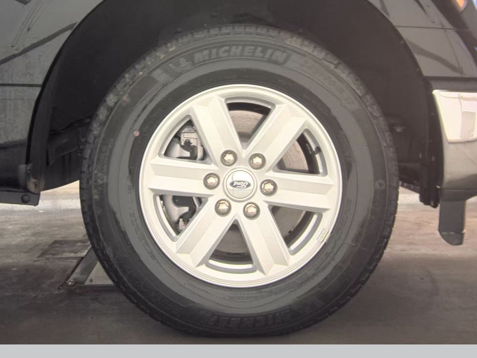 2024 Ford F-150 XL RWD