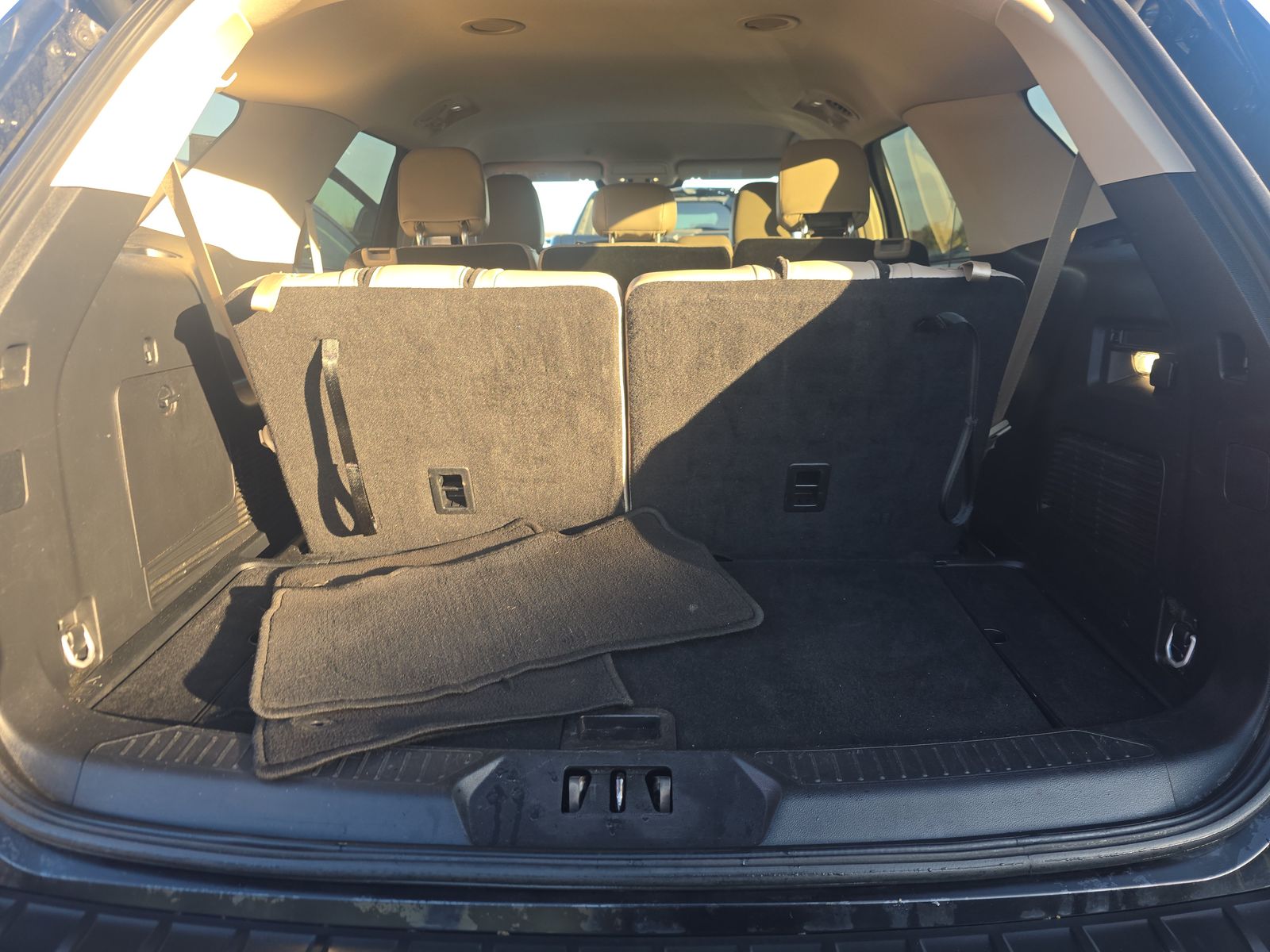 2024 Ford Explorer XLT RWD