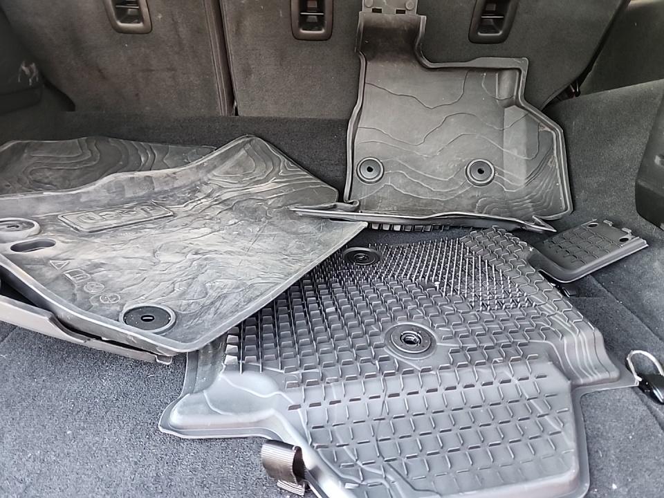 2025 Jeep Wrangler 4xe Willys AWD