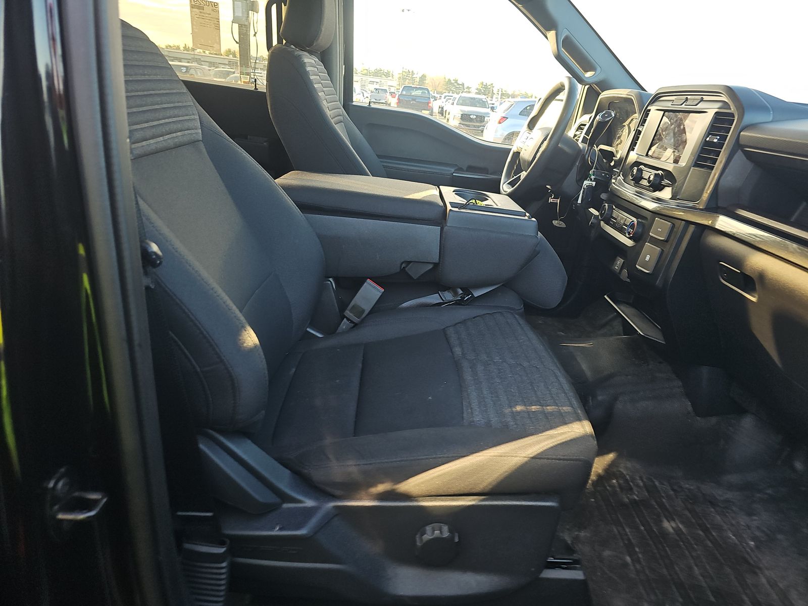 2022 Ford F-150 XL AWD