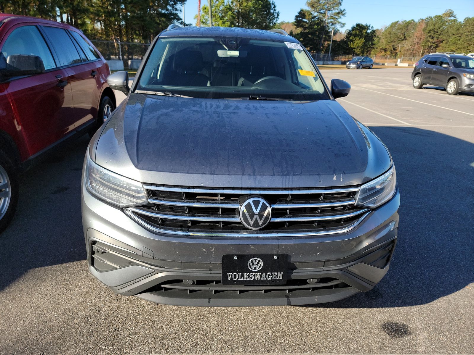 2022 Volkswagen Tiguan 2.0T SE FWD