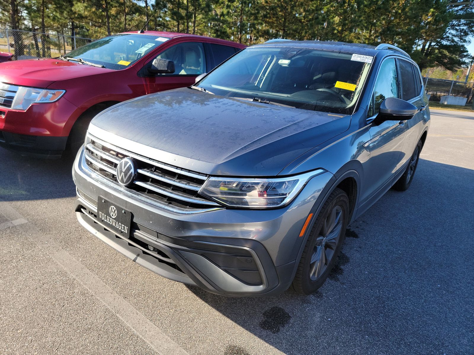 2022 Volkswagen Tiguan 2.0T SE FWD