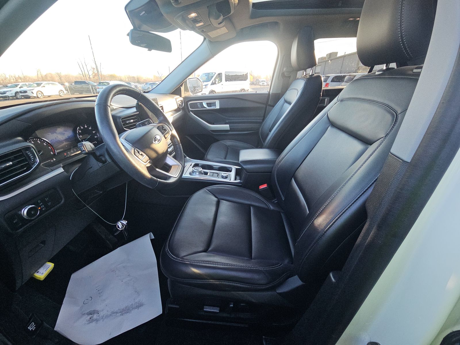 2022 Ford Explorer XLT AWD