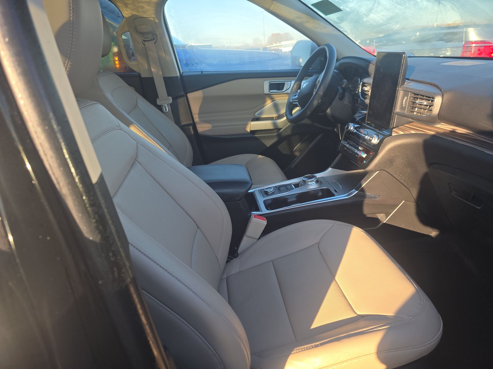 2023 Ford Explorer Limited AWD