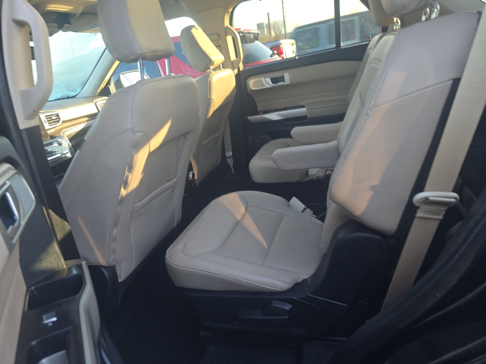 2023 Ford Explorer Limited AWD