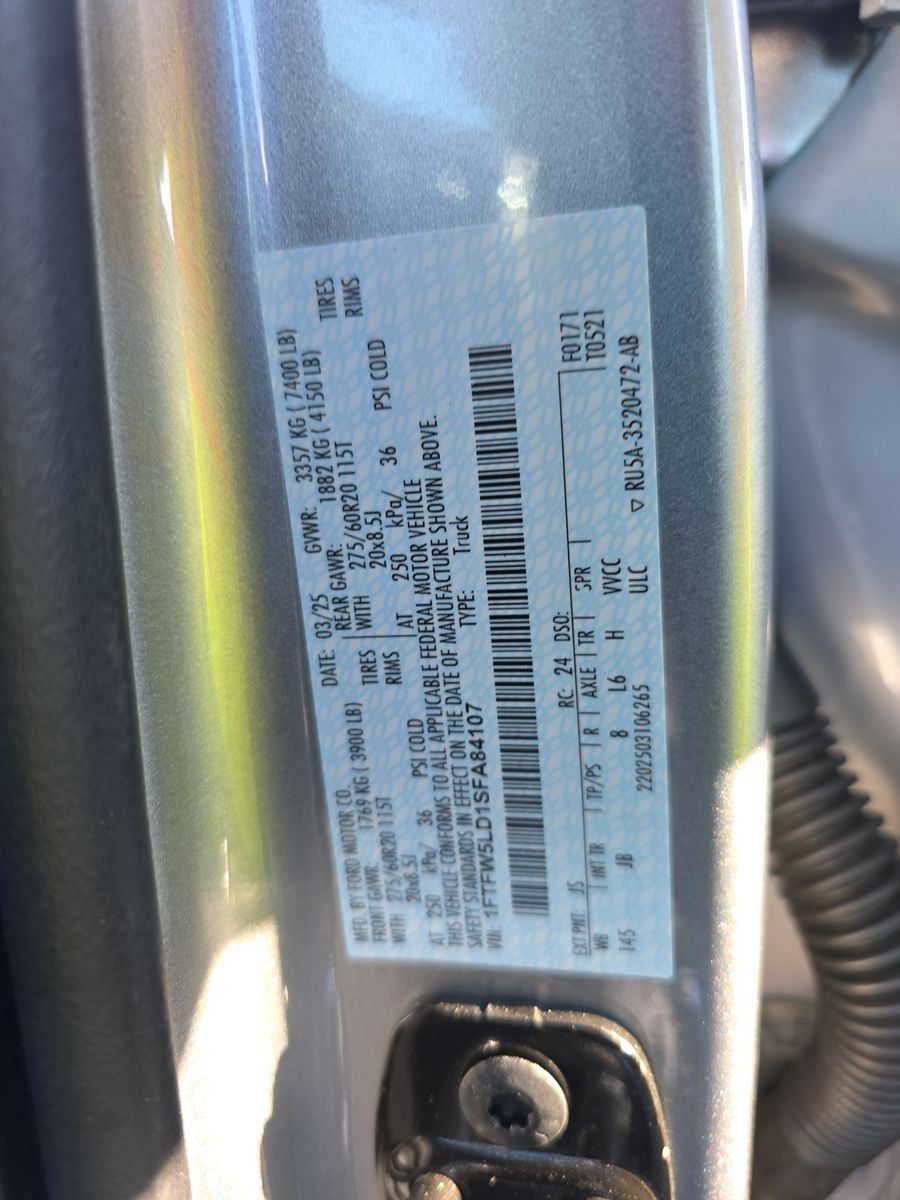 2025 Ford F-150 Hybrid Lariat AWD