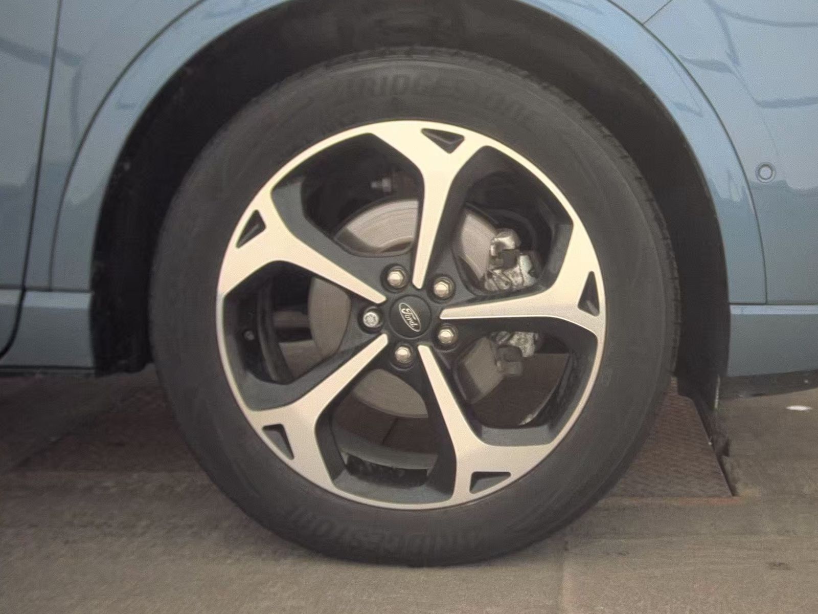 2023 Ford Escape ST-Line Elite AWD