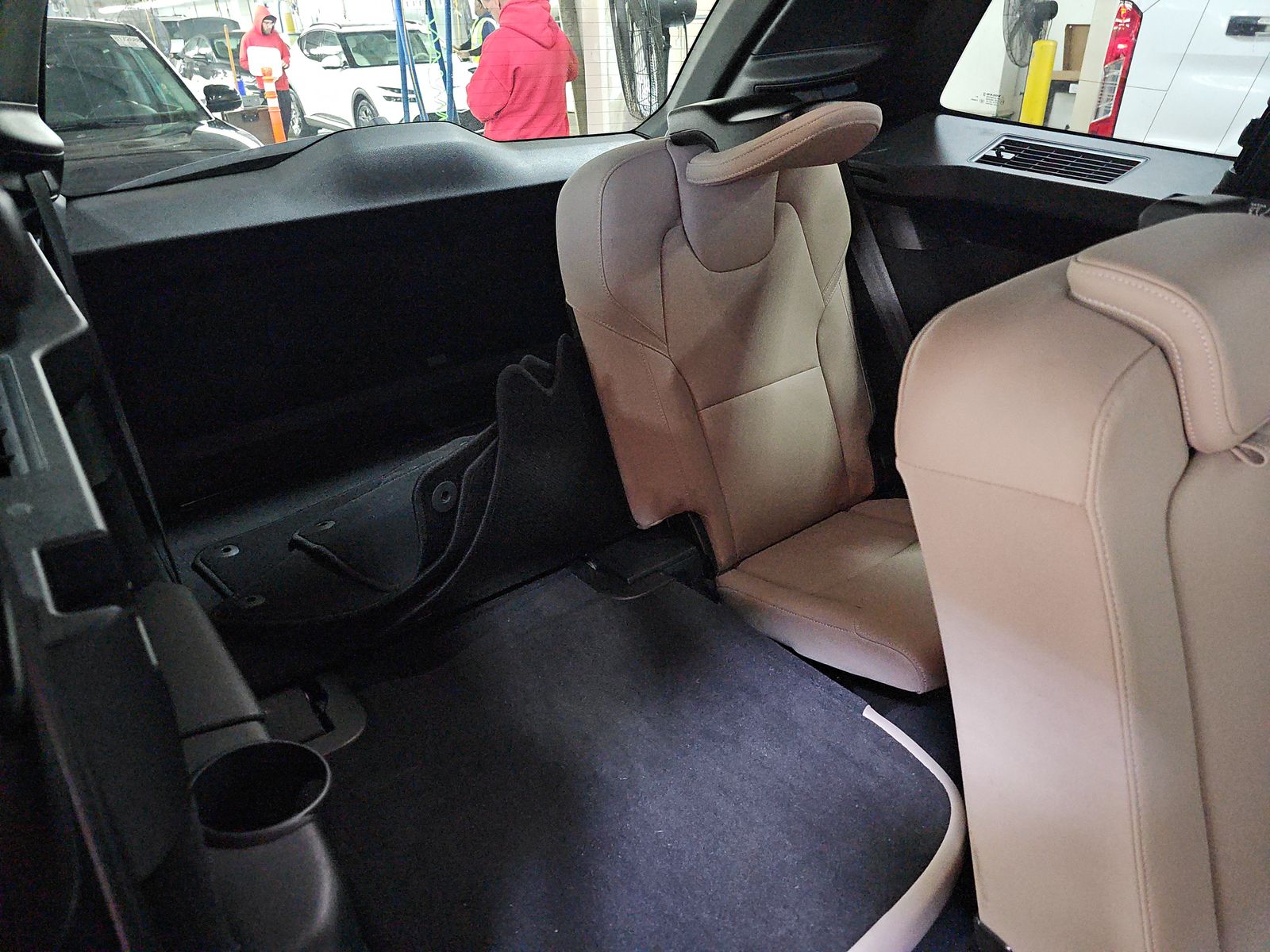 2025 Volvo XC90 B6 Plus AWD