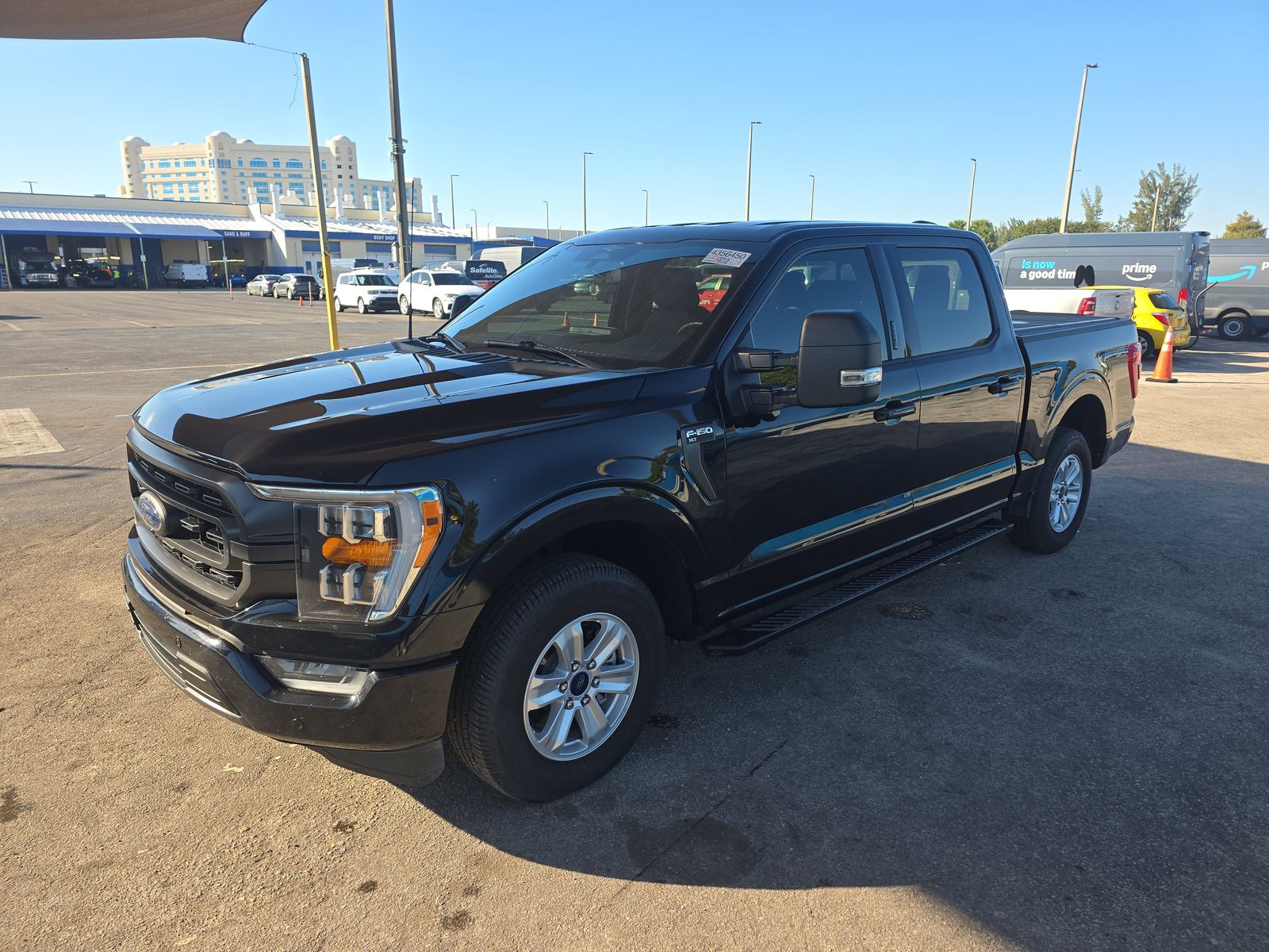 2023 Ford F-150 XLT RWD