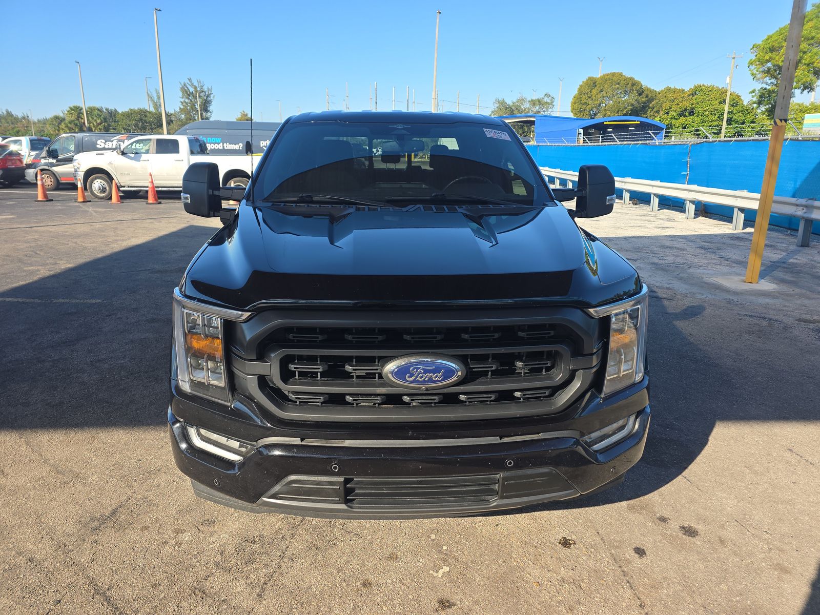 2023 Ford F-150 XLT RWD