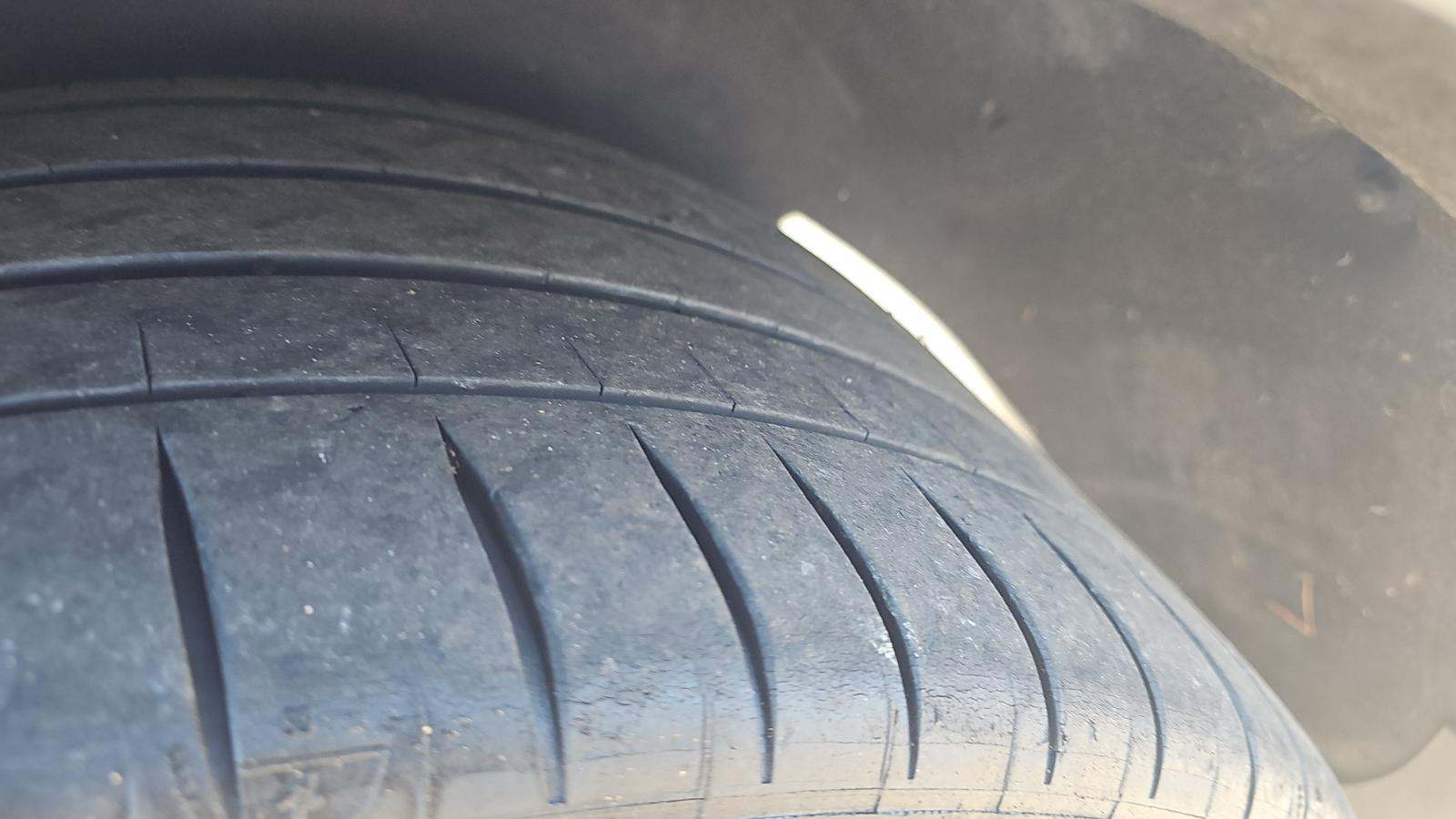 2021 BMW X6 M50i AWD