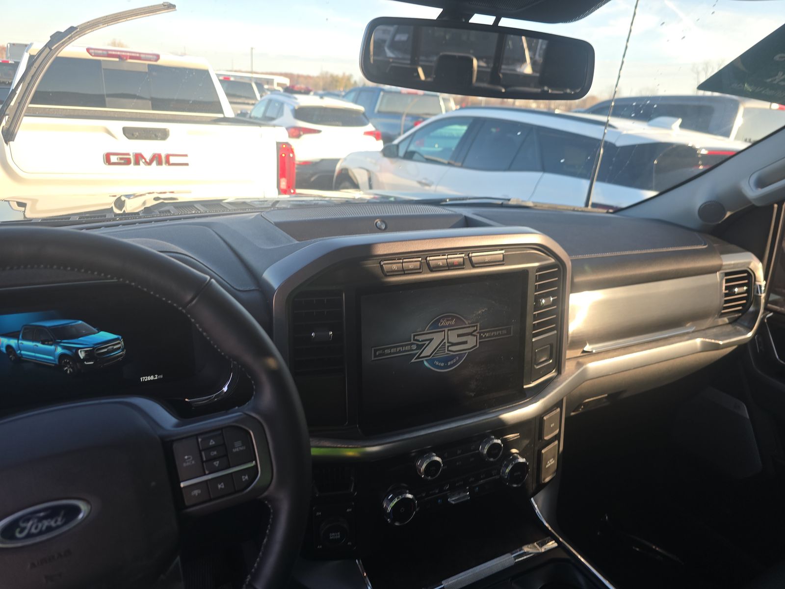 2023 Ford F-150 Lariat AWD