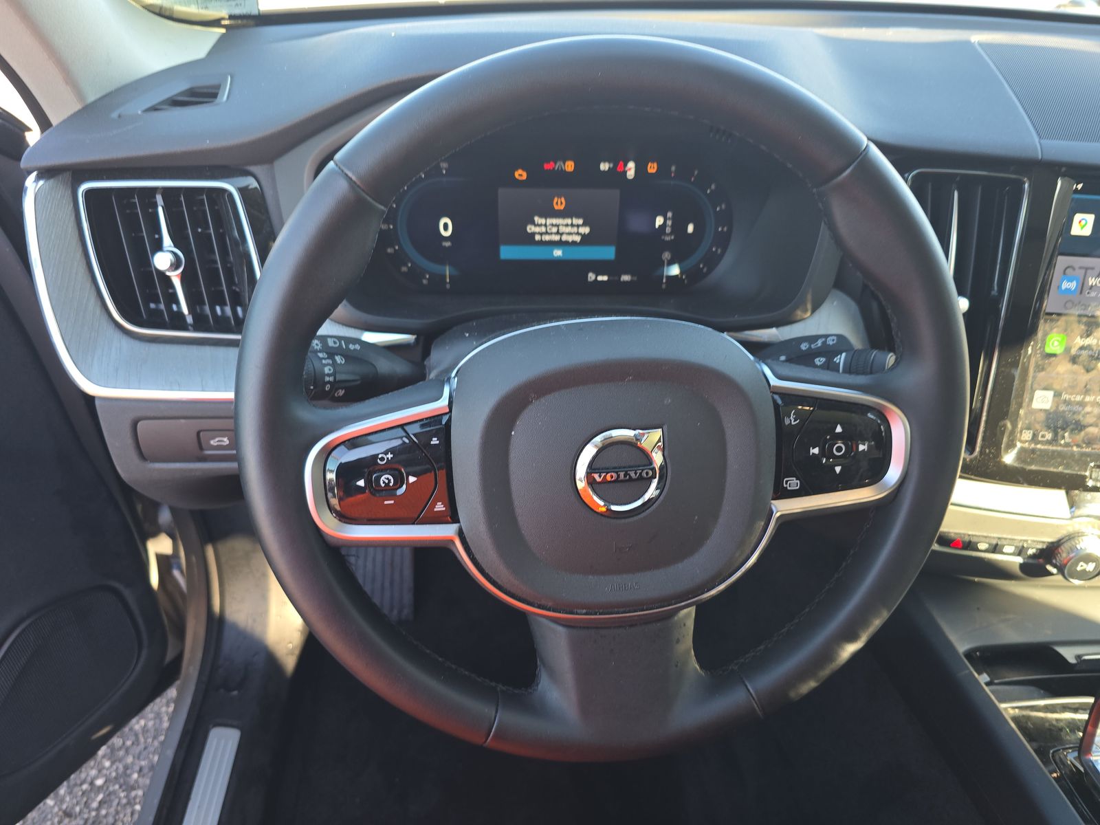 2025 Volvo XC60 B5 Plus AWD