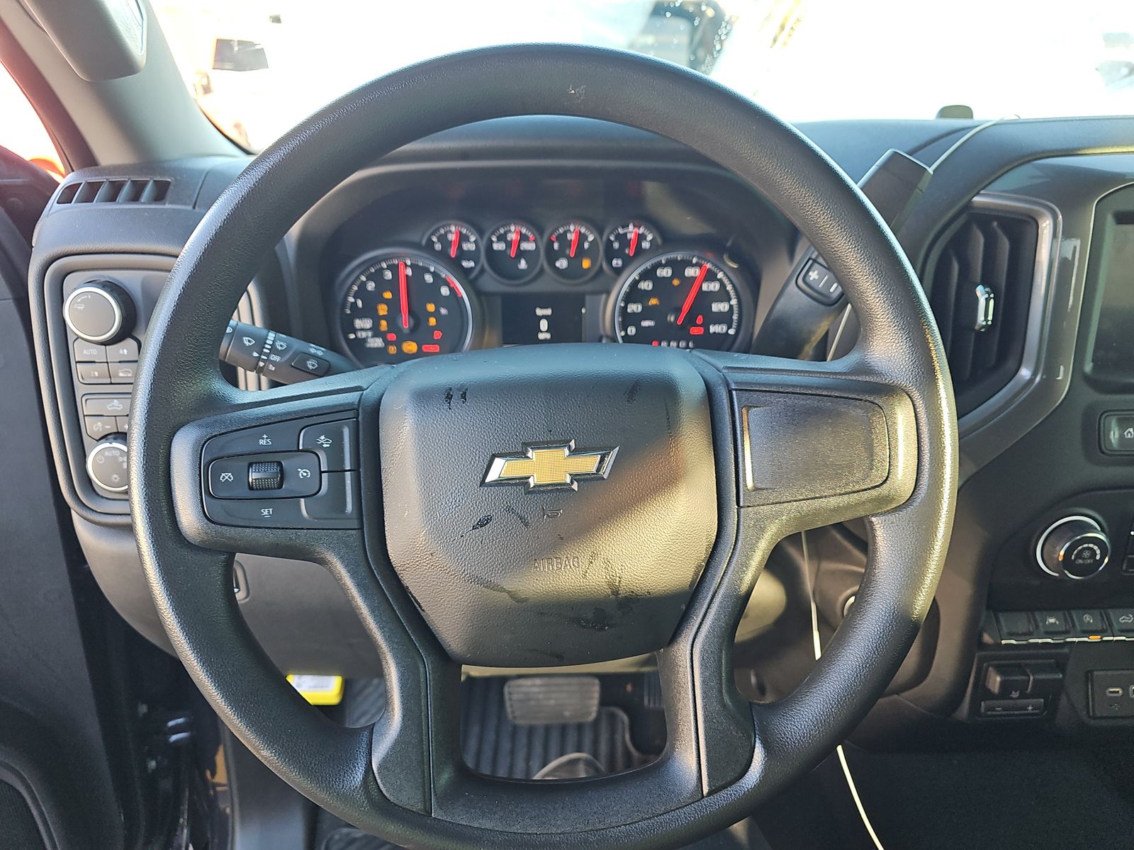 2023 Chevrolet Silverado 1500 Custom AWD