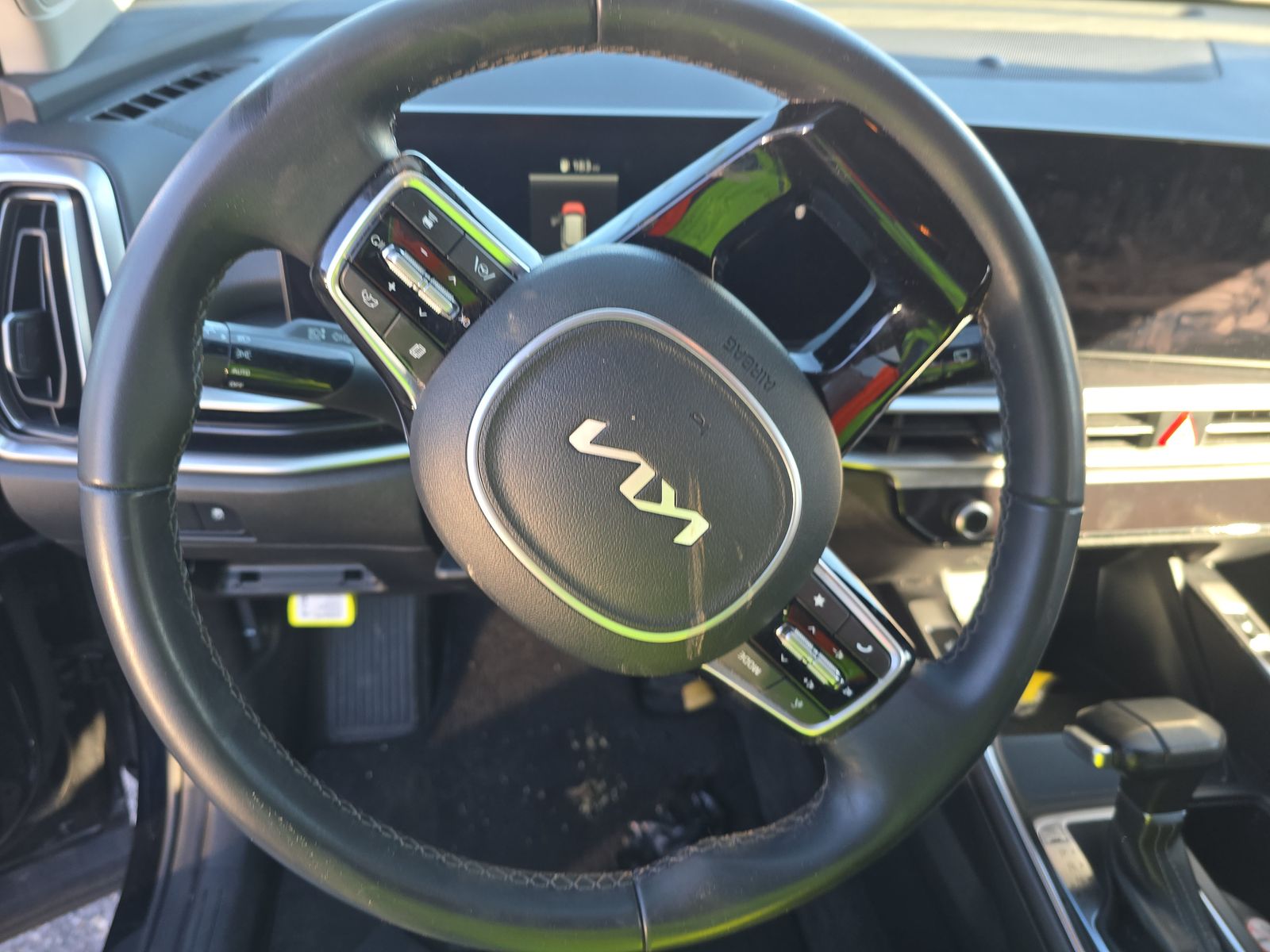 2024 Kia Sorento S AWD