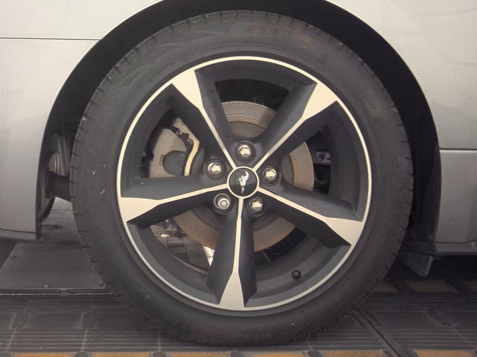 2023 Ford Mustang EcoBoost RWD