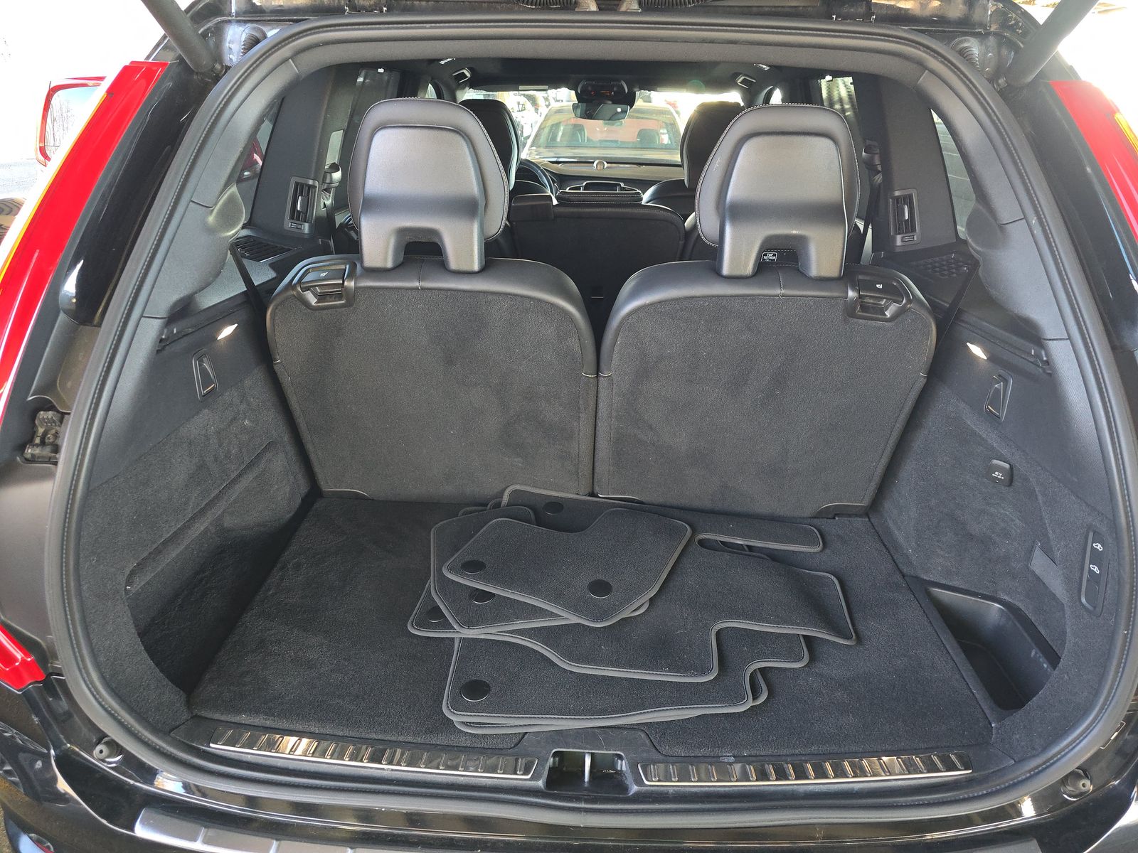 2019 Volvo XC90 T6 R-Design AWD