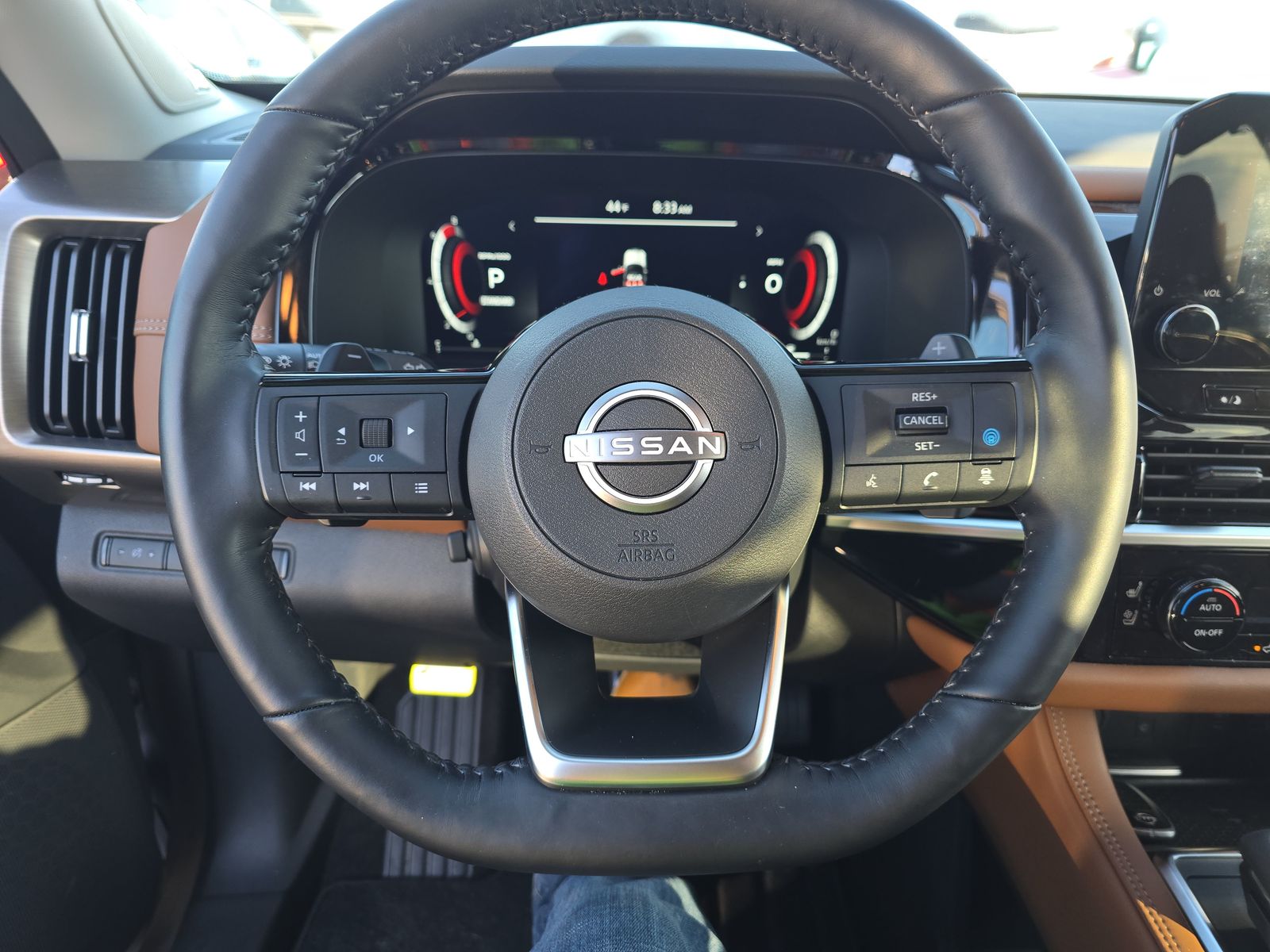 2024 Nissan Pathfinder Platinum FWD