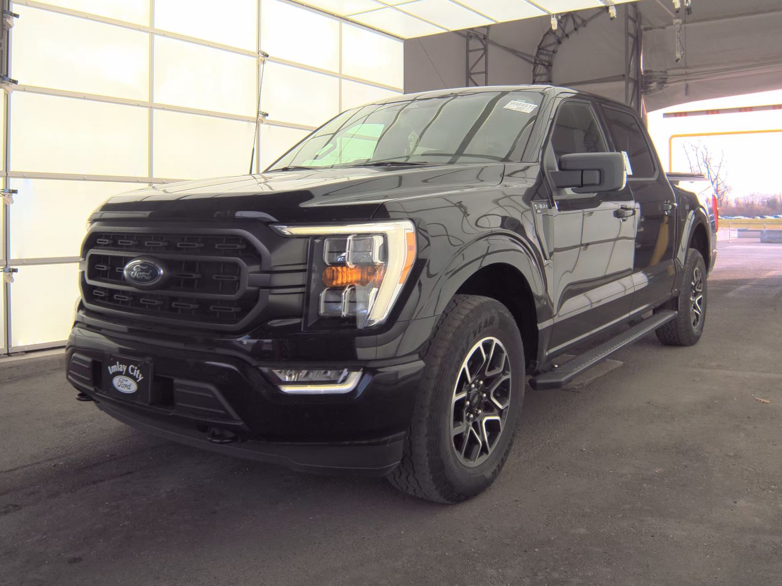 2023 Ford F-150 XLT AWD