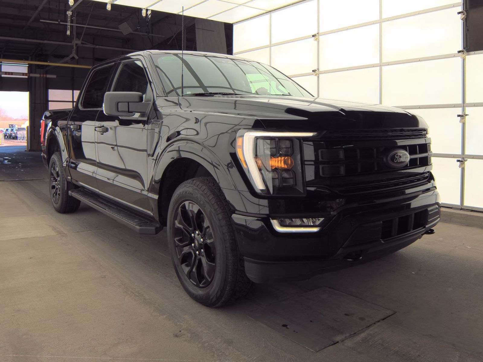 2023 Ford F-150 XLT AWD