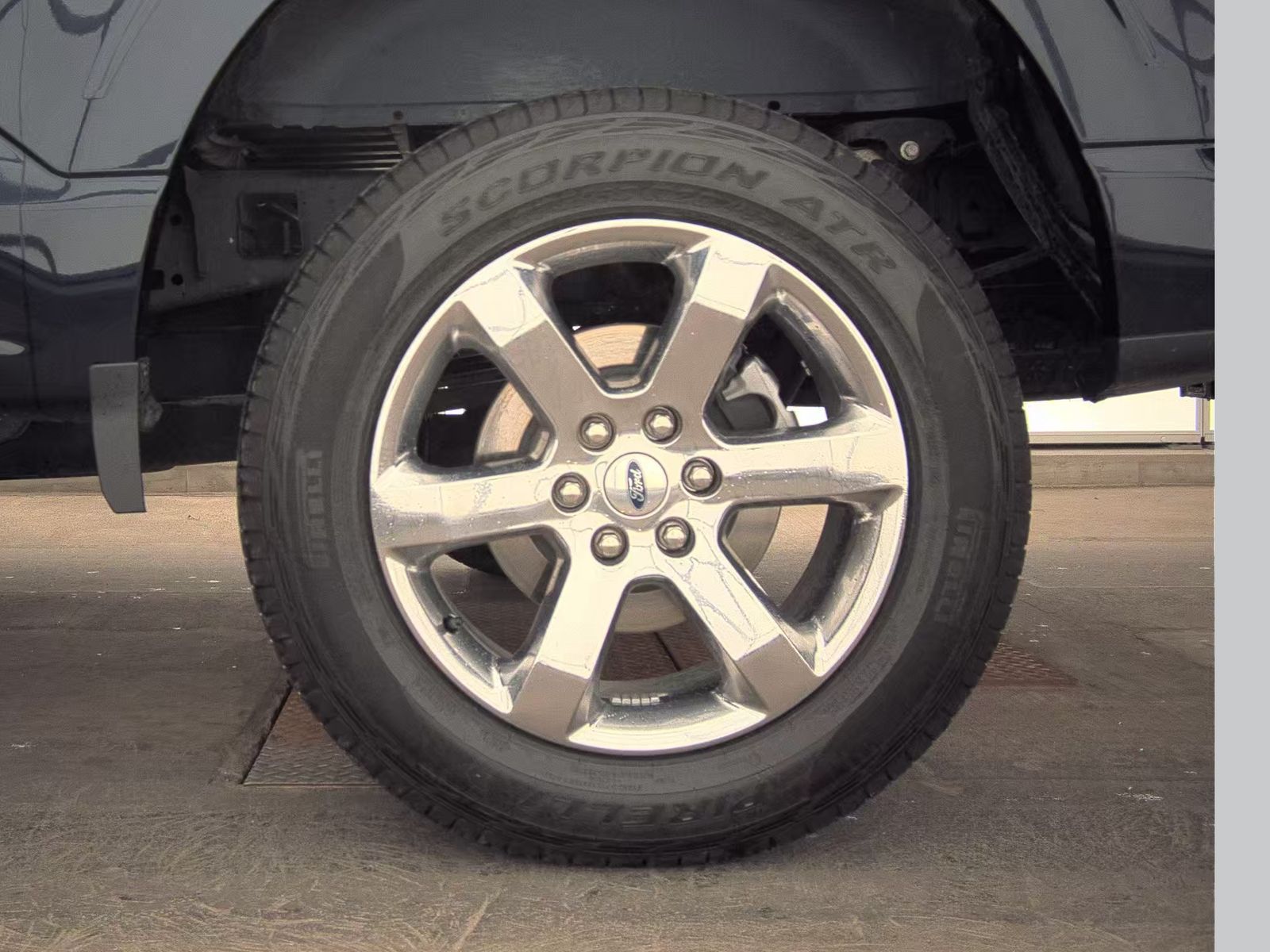 2023 Ford F-150 Lariat AWD