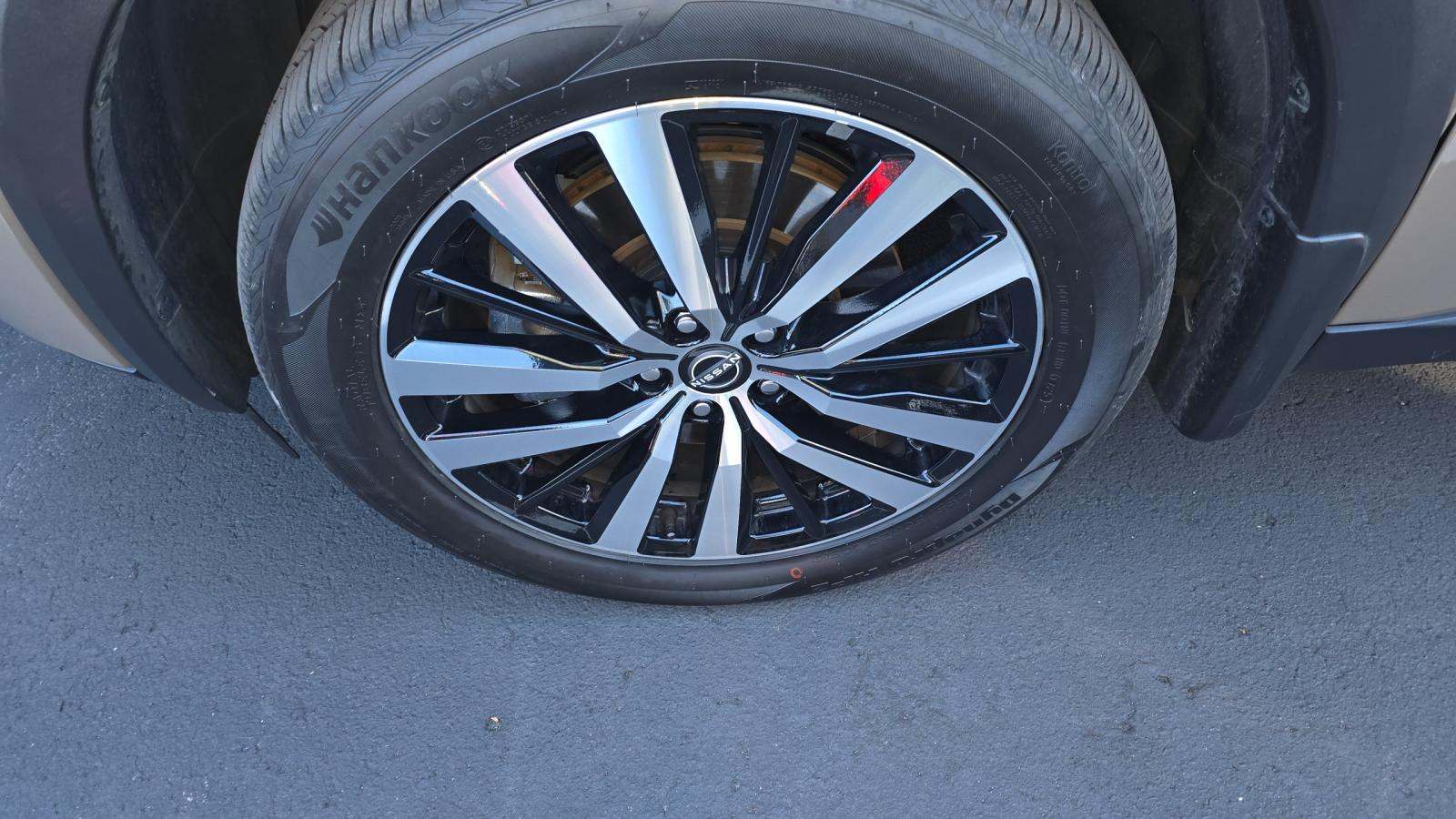 2024 Nissan Pathfinder Platinum FWD