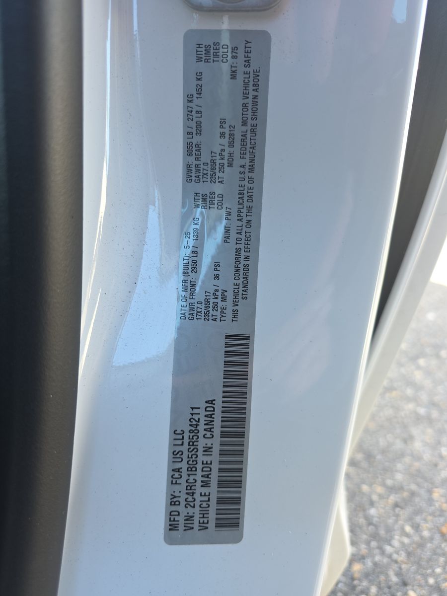 2025 Chrysler Pacifica Select FWD