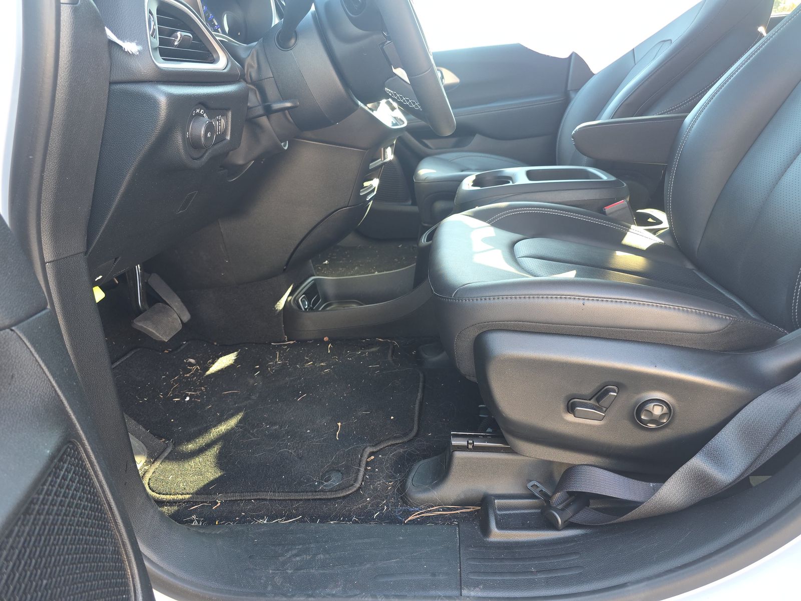 2025 Chrysler Pacifica Select FWD