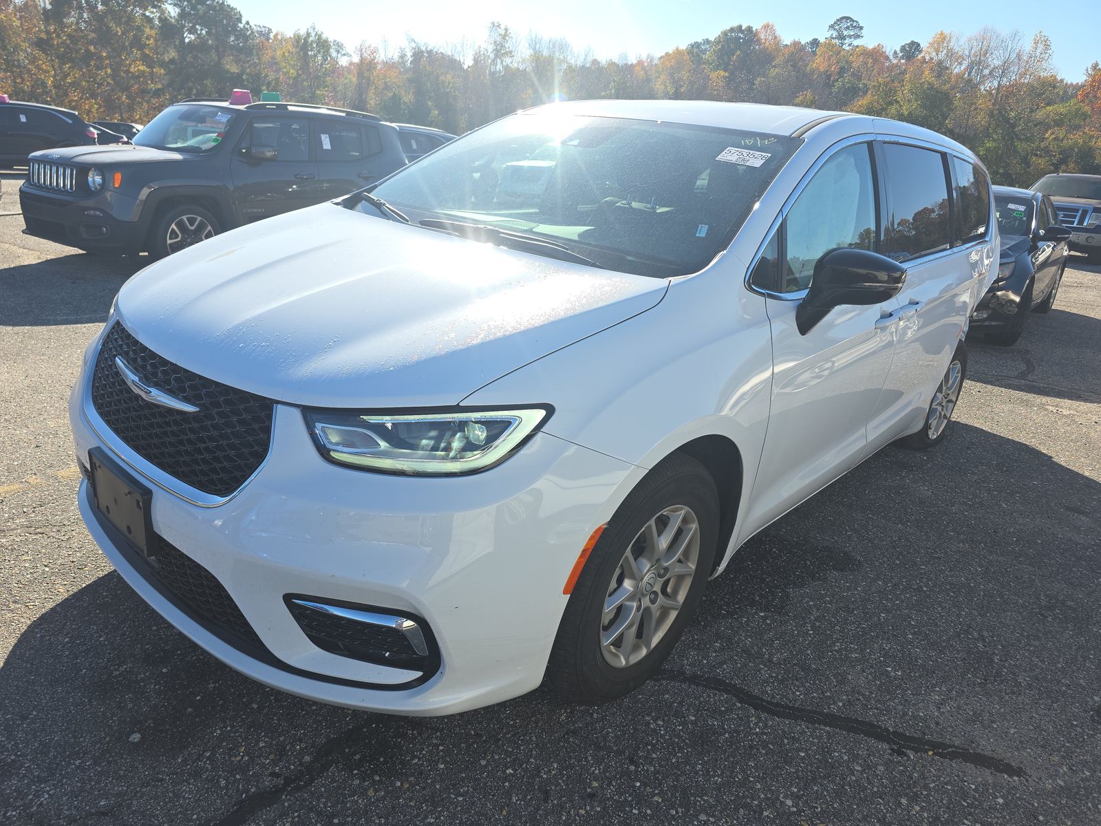 2025 Chrysler Pacifica Select FWD