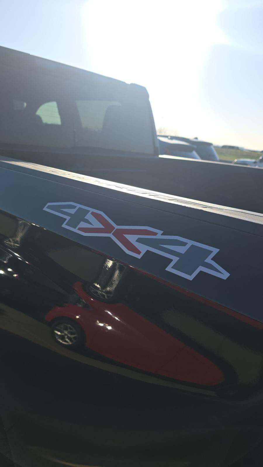 2022 Chevrolet Silverado 1500 LT AWD