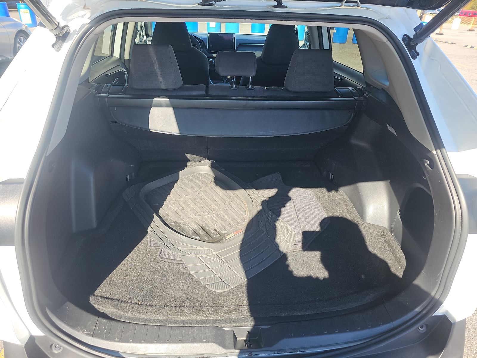 2023 Toyota RAV4 XLE FWD