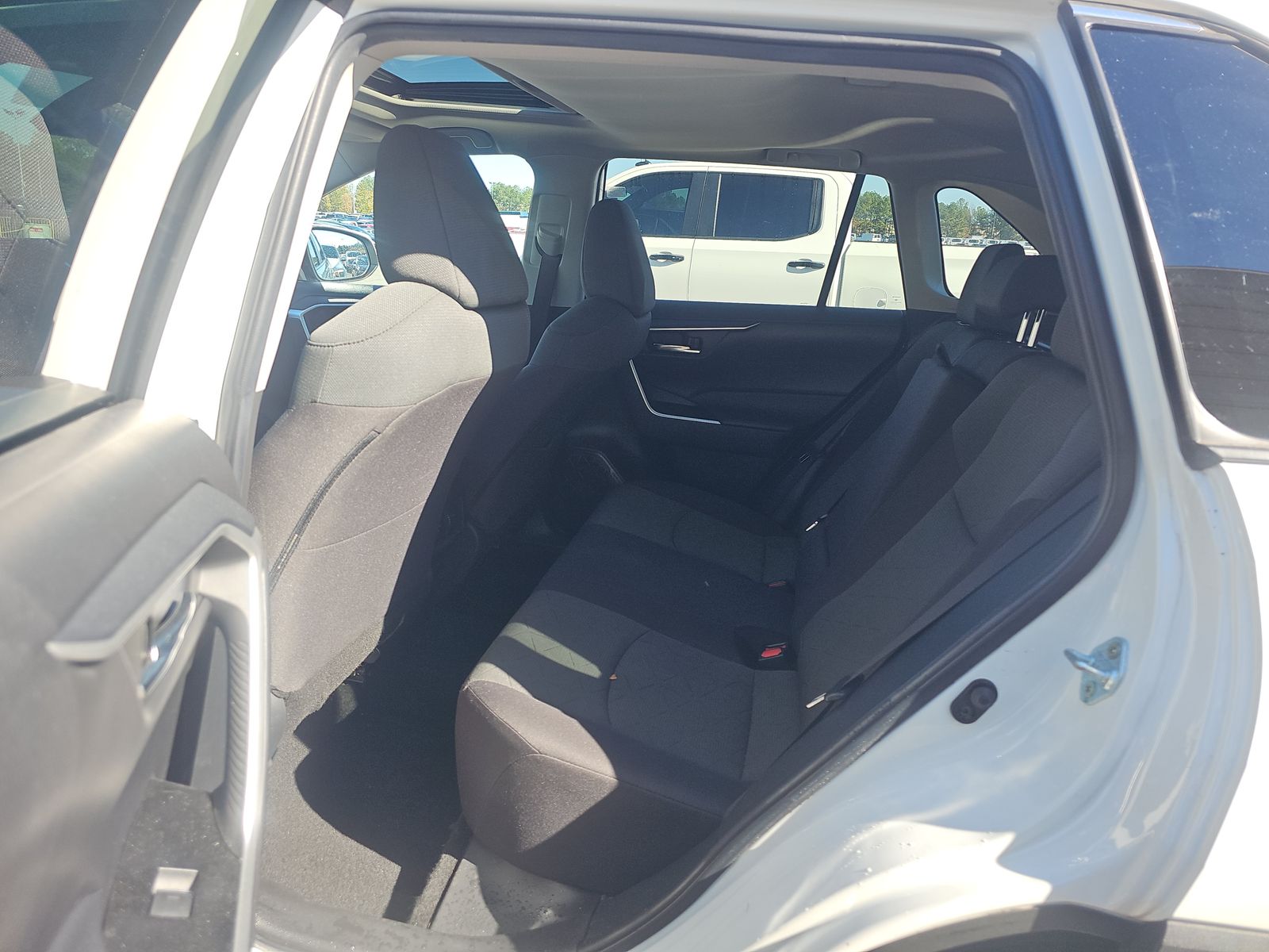 2023 Toyota RAV4 XLE FWD