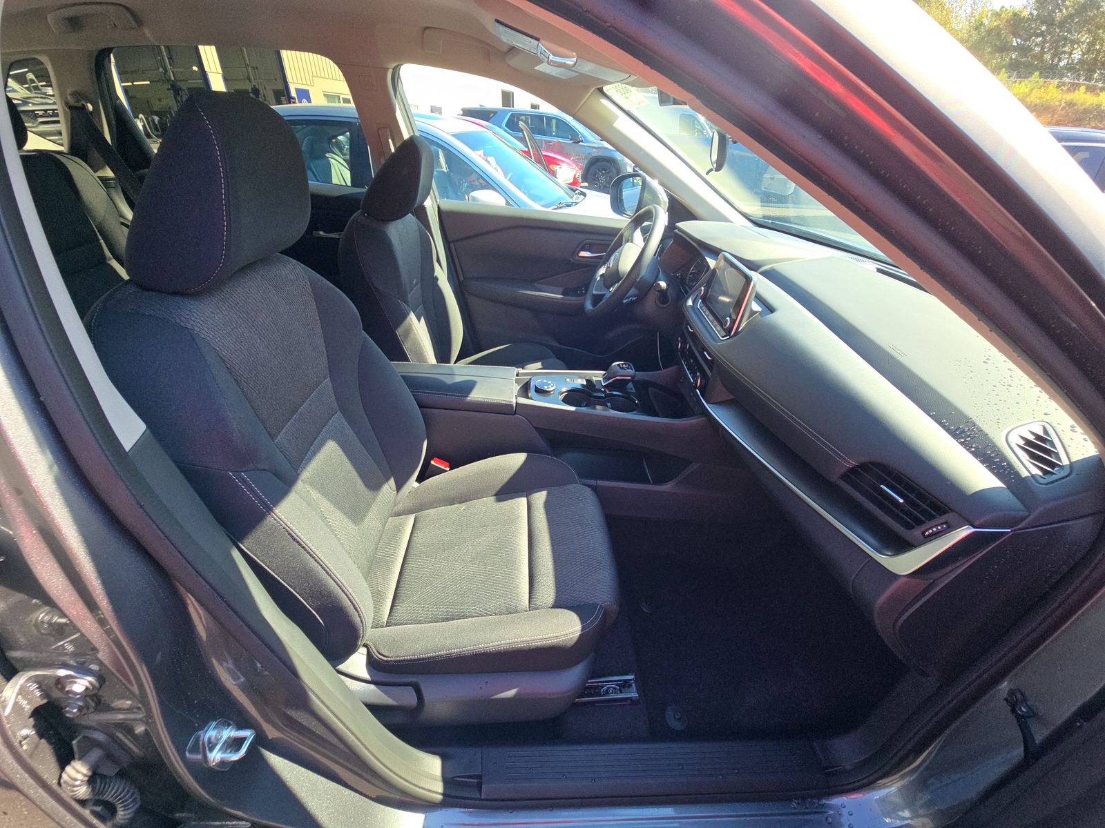 2025 Nissan Rogue SV AWD