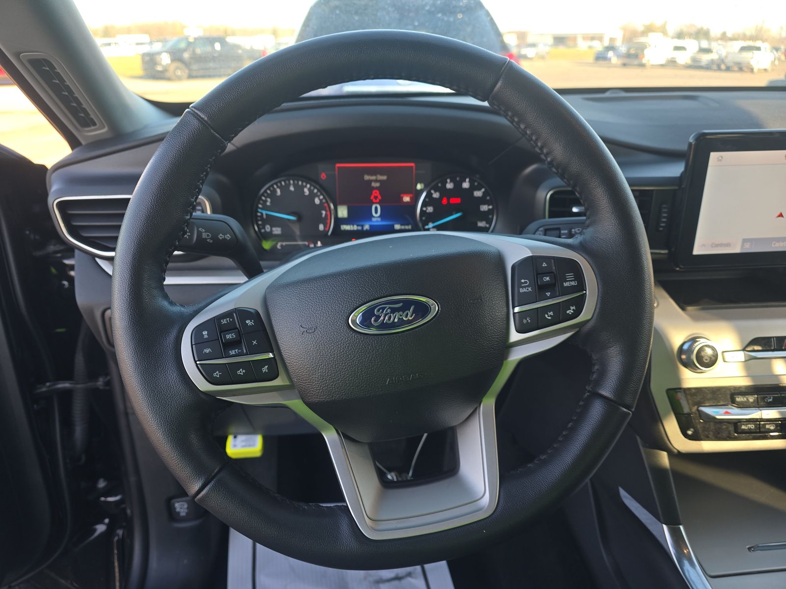 2023 Ford Explorer XLT AWD