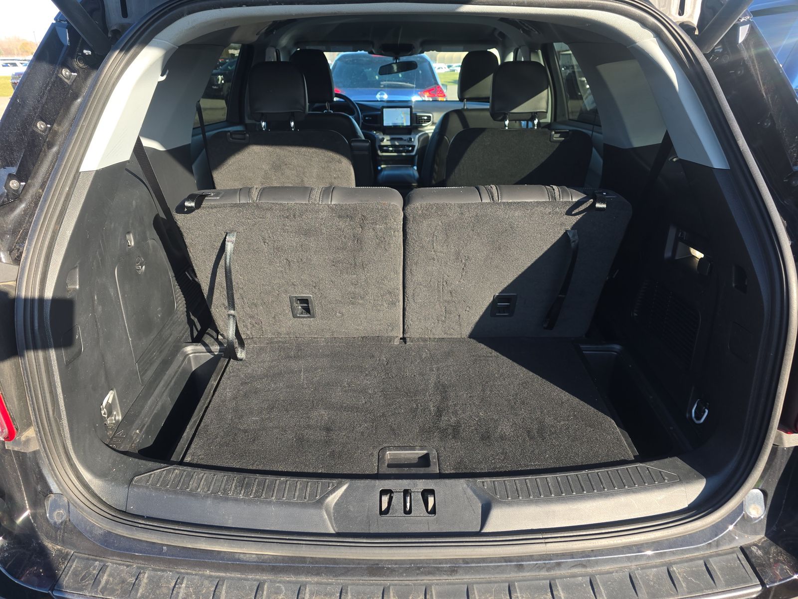 2023 Ford Explorer XLT AWD