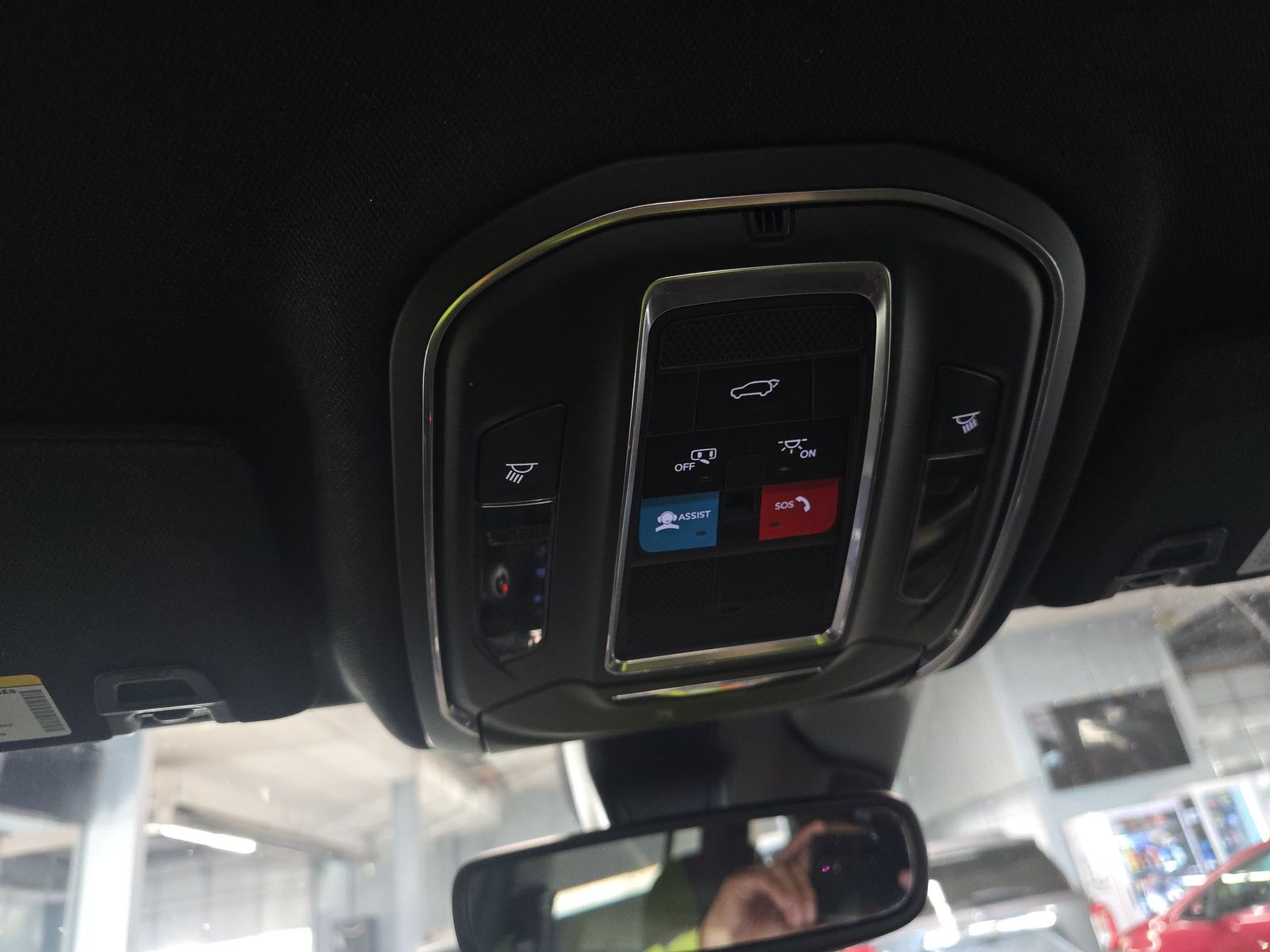 2024 Jeep Grand Cherokee Altitude AWD