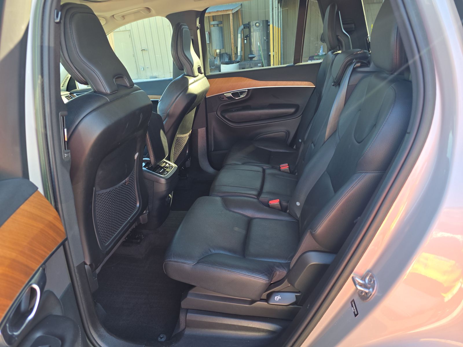 2023 Volvo XC90 B6 Plus AWD