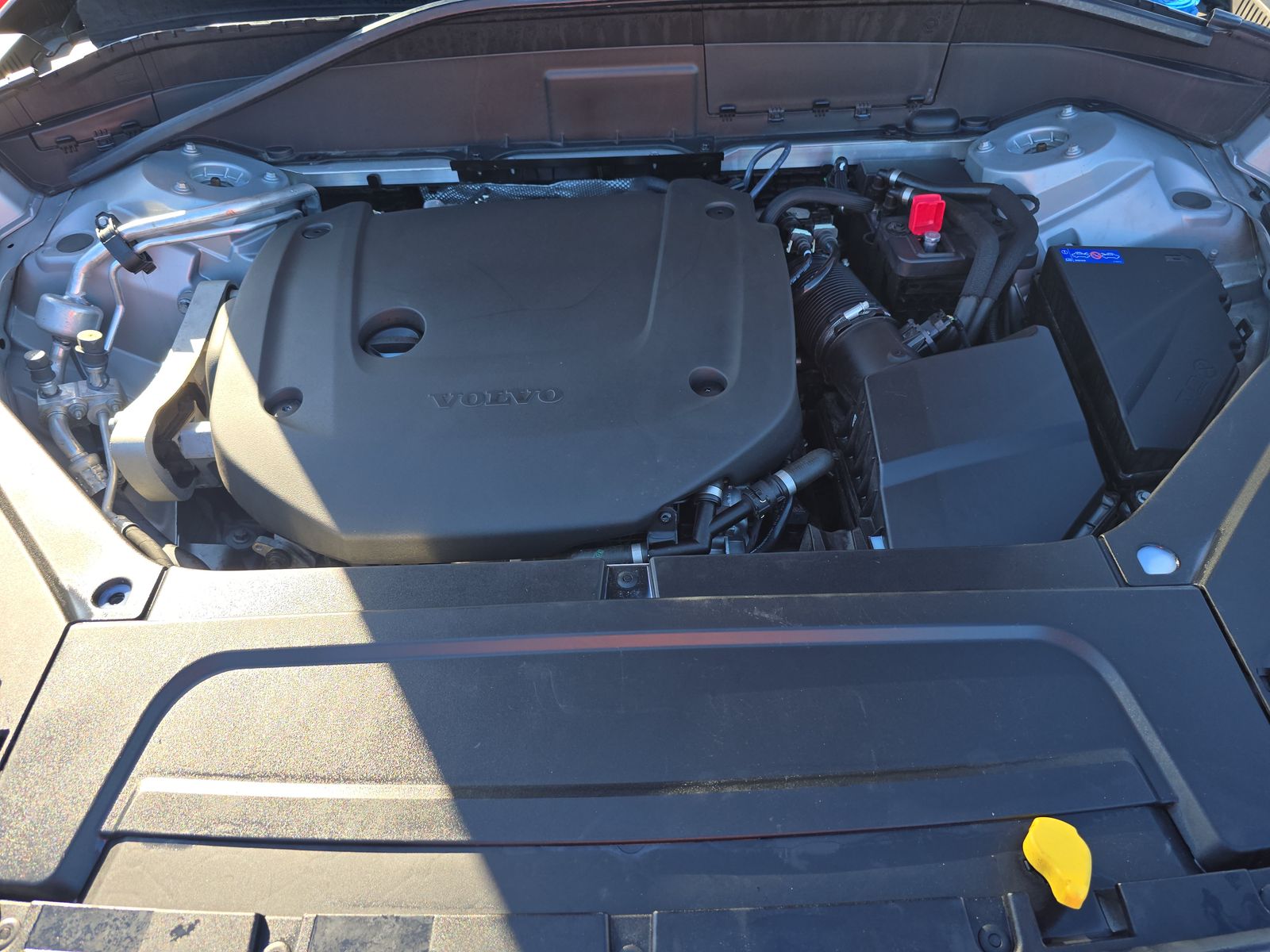 2023 Volvo XC90 B6 Plus AWD