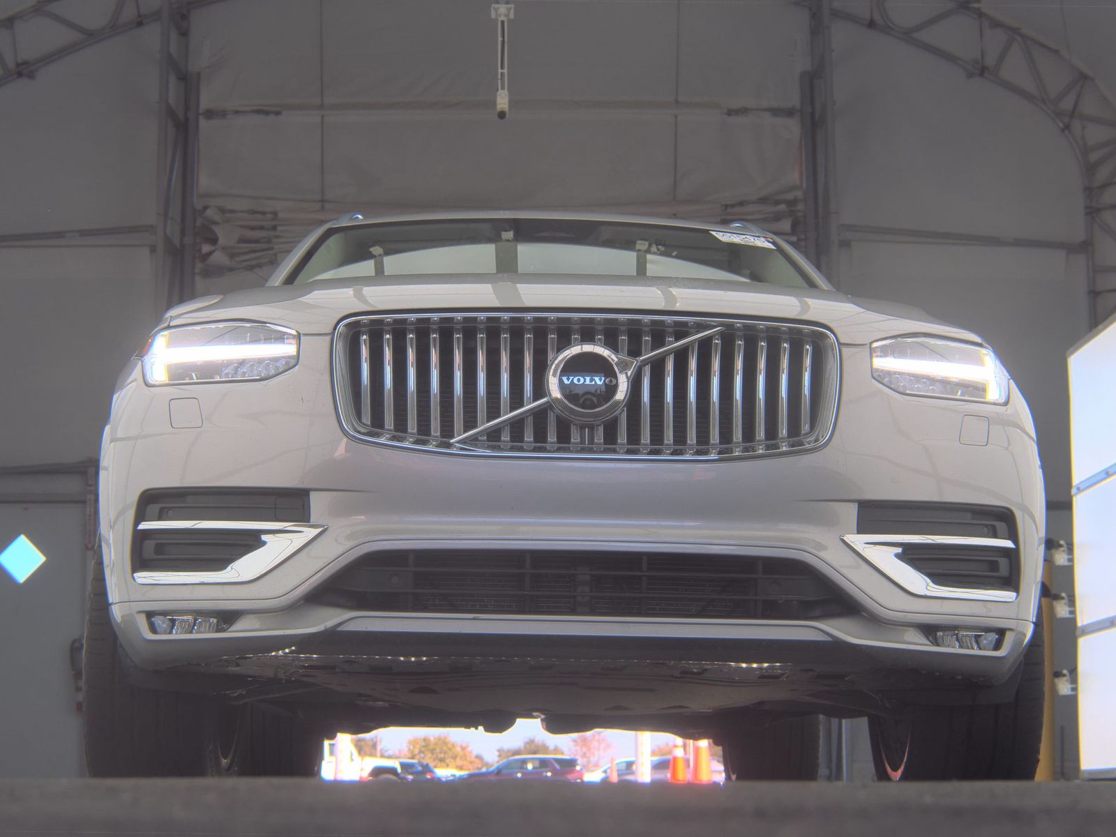 2023 Volvo XC90 B6 Plus AWD