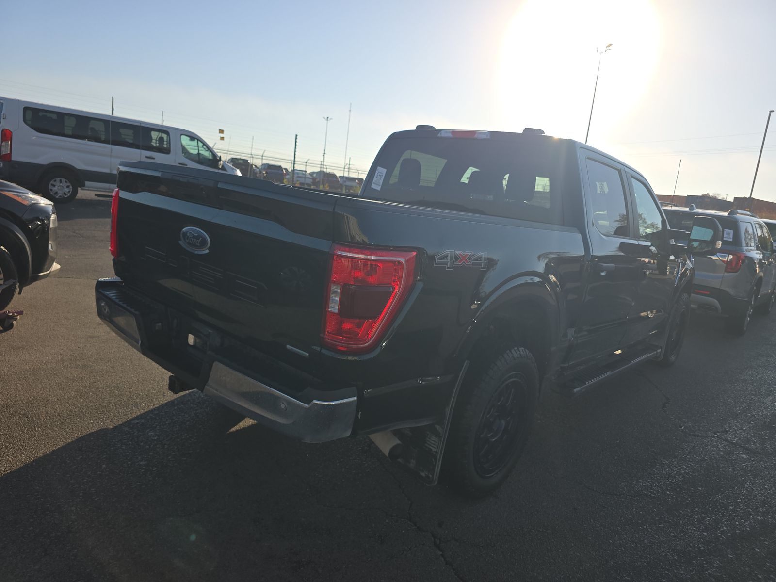 2023 Ford F-150 XLT AWD