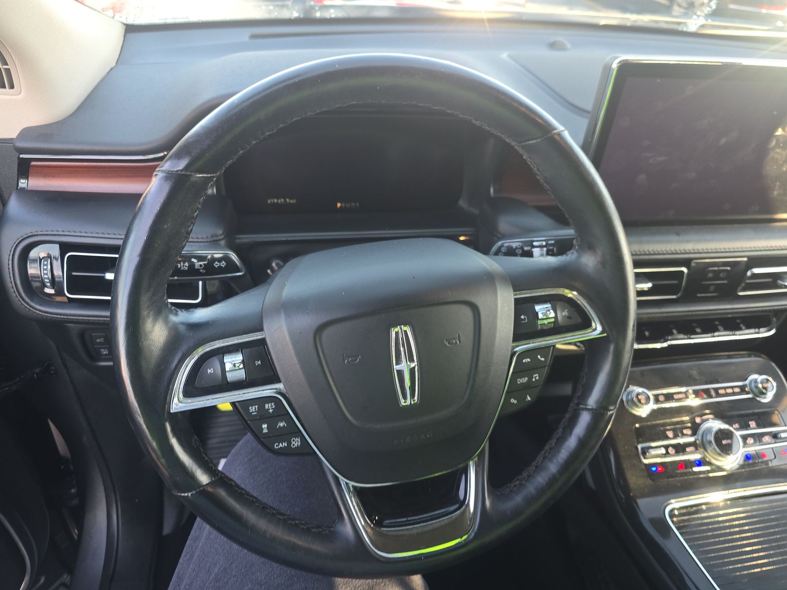 2022 Lincoln Nautilus Reserve AWD